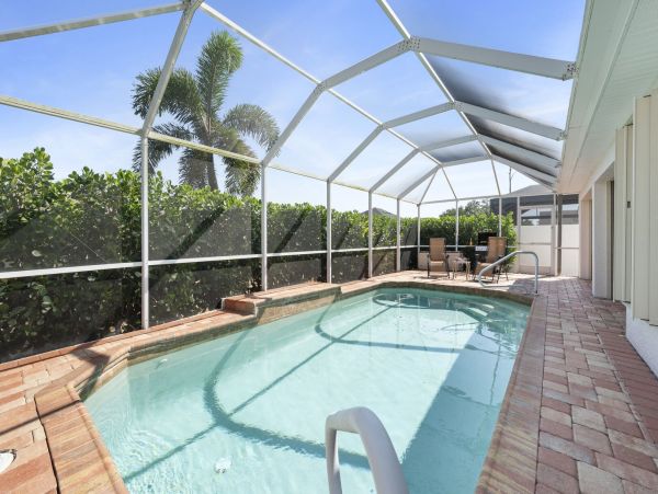 Four-Bedroom Cape Coral Vacation Villa with Private Pool