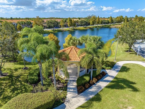 Charming Townhouse in Sarasota- Your Perfect Getaway