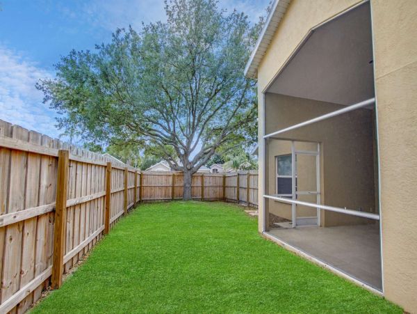 Sarasota Charming 3-Bedroom Retreat in a Tranquil Neighbourhood