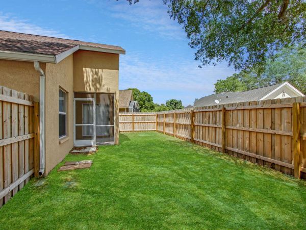 Sarasota Charming 3-Bedroom Retreat in a Tranquil Neighbourhood
