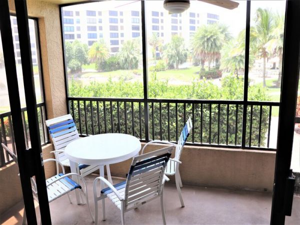 Siesta Key Lovely Beach to Bay Vacation Condo