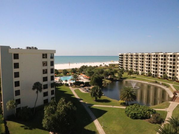 Amazing Penthouse Condo with Great Gulf of Mexico Views in Siesta Key