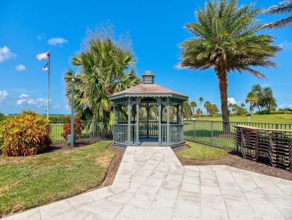 Amazing Penthouse Condo with Great Gulf of Mexico Views in Siesta Key