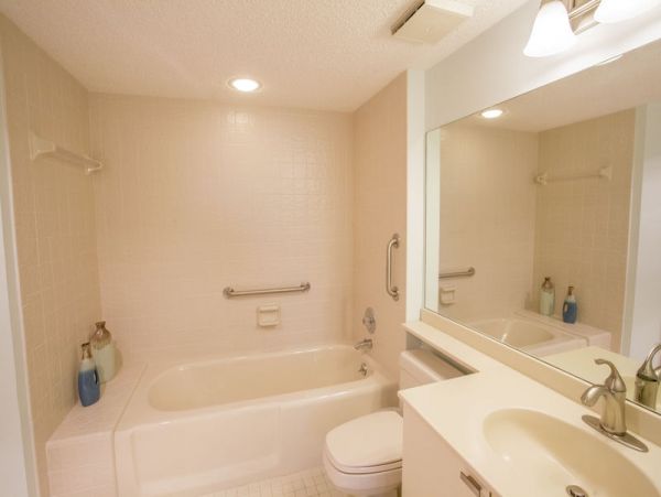 Amazing Views from this corner unit