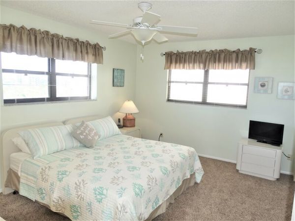 Amazing Views from this corner unit