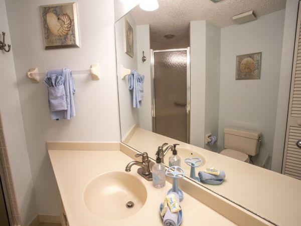 Amazing Views from this corner unit