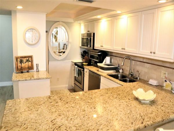 Experience Paradise in this Vacation Rental on Siesta Key
