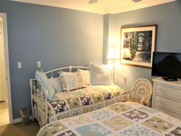 Experience Paradise in this Vacation Rental on Siesta Key