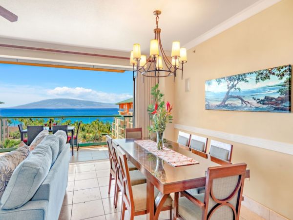 Oceanfront Kaanapali Vacation Condo Three Bedroom