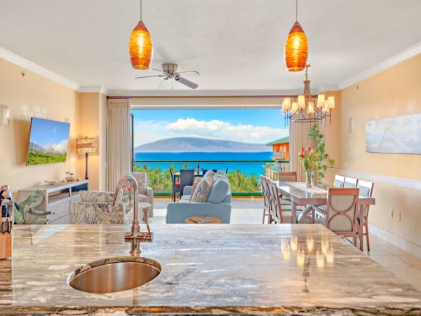 Oceanfront Kaanapali Vacation Condo Three Bedroom