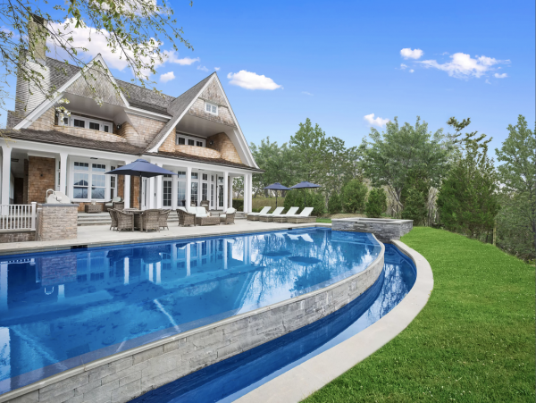 Luxury Hampton Beach Estate Nine Bedrooms