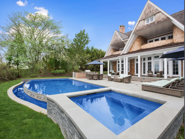 Luxury Hampton Beach Estate Nine Bedrooms