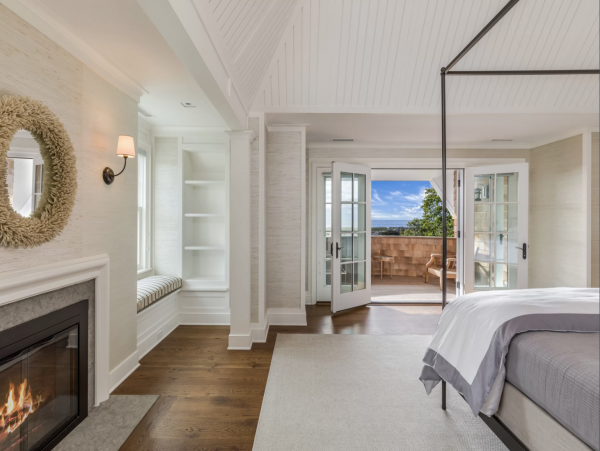 Luxury Hampton Beach Estate Nine Bedrooms