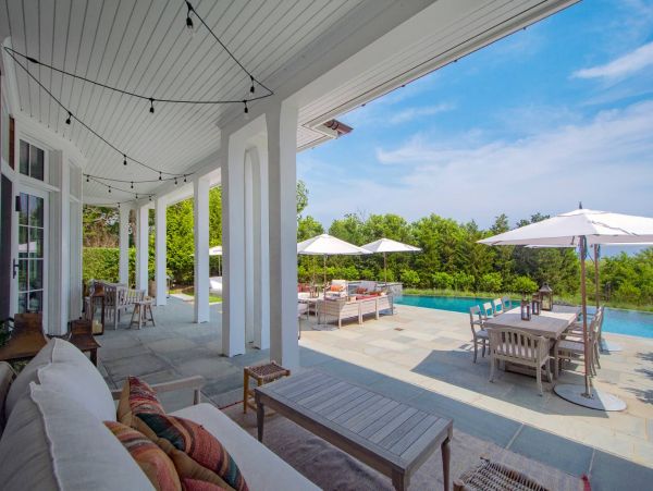 Luxury Hampton Beach Estate Nine Bedrooms
