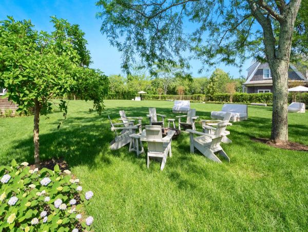Luxury Hampton Beach Estate Nine Bedrooms