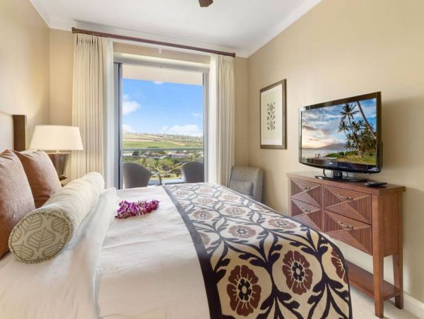 Fantastic Two Suites with 3 Bedrooms & Sleeps 10