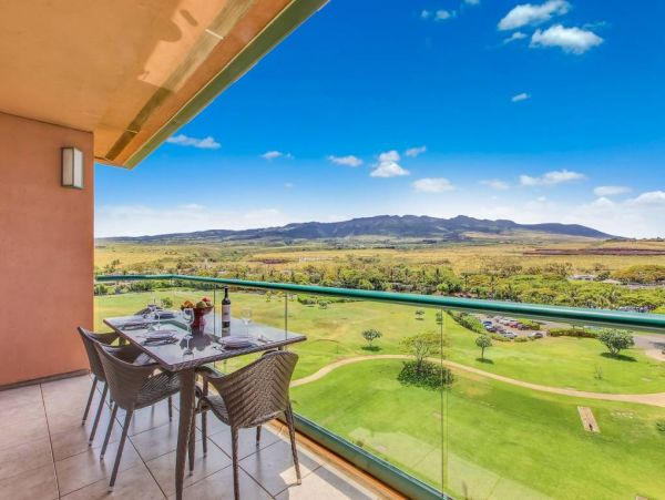Fantastic Two Suites with 3 Bedrooms & Sleeps 10