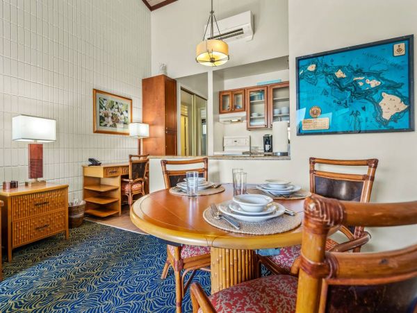 Lovely Vacation Condo in Napili Close to Beach Sleeps 5 Guests