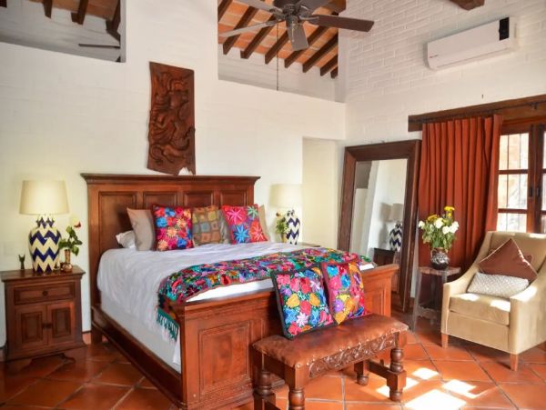 Elegant 4 Bedroom Villa in Puerto Vallarta