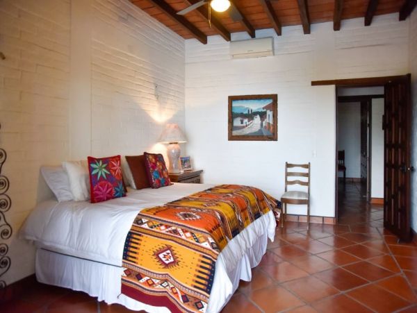 Elegant 4 Bedroom Villa in Puerto Vallarta
