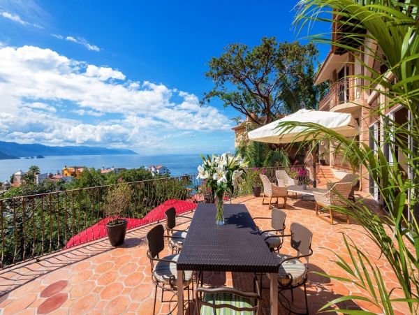 Luxury Puerto Vallarta Villa Private STAFF & Luxury Throughout