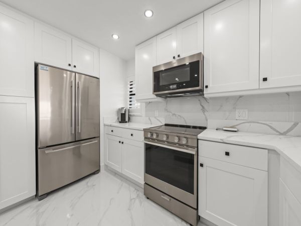 Direct Beachfront 2 Bedroom Condo in Sanibel
