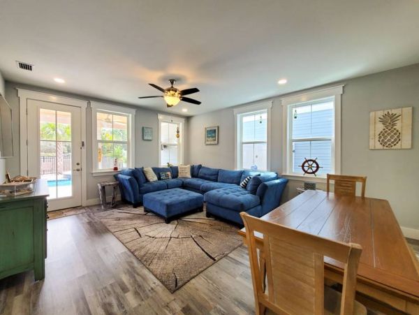 Panama City Vacation Pool Home Six Bedroom
