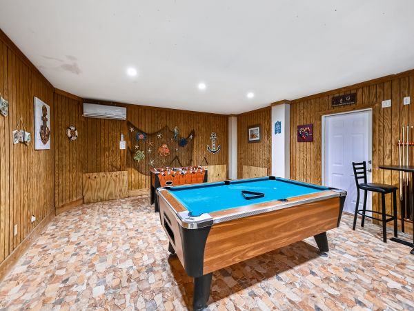 Spacious Seven Bedroom Home in Hilton Head Sleeps 19