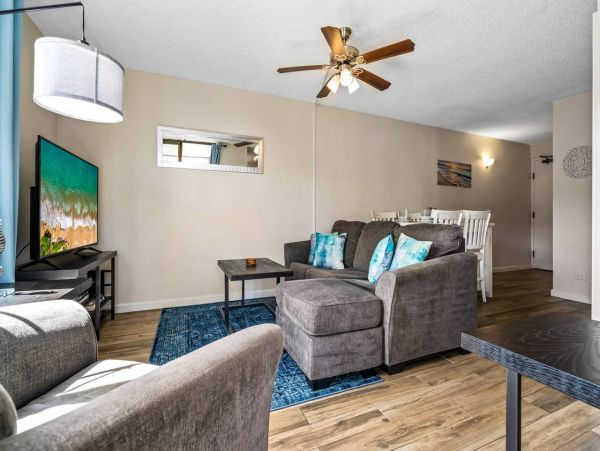 Beautiful Kahana Vacation Condo One Bedroom