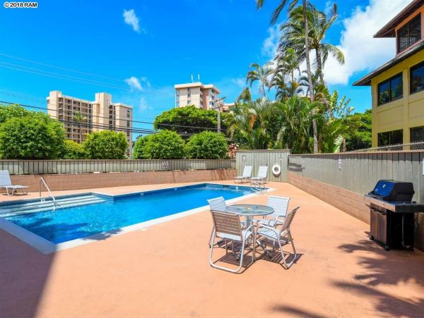 Beautiful Kahana Vacation Condo One Bedroom