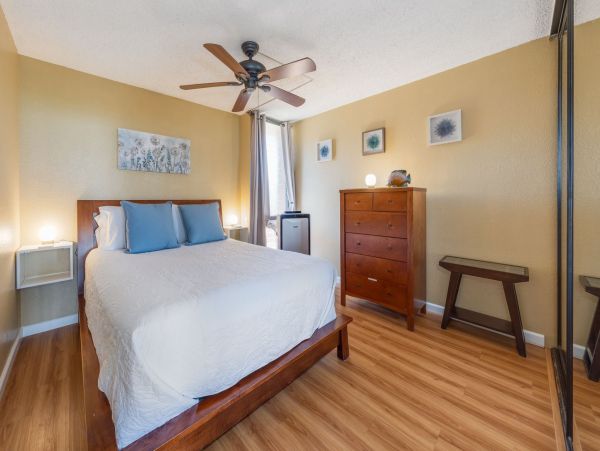 Lovely Kihei Vacation Condo One Bedroom Sleeps 4