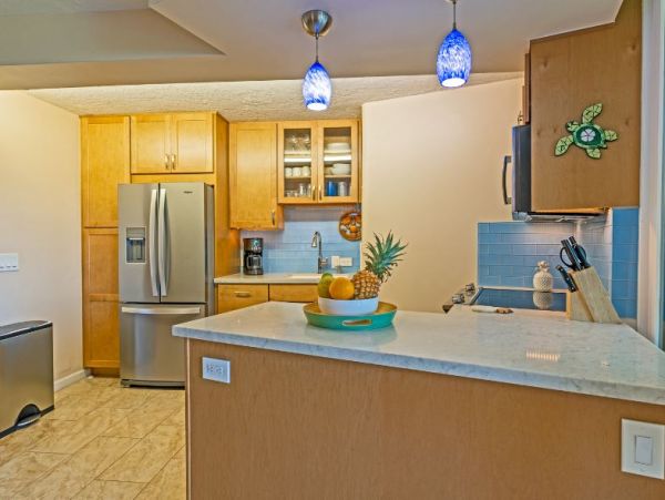 Ocean Views Kaanapali Vacation Condo One Bedroom