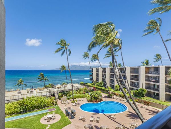 Ocean Views Kaanapali Vacation Condo One Bedroom