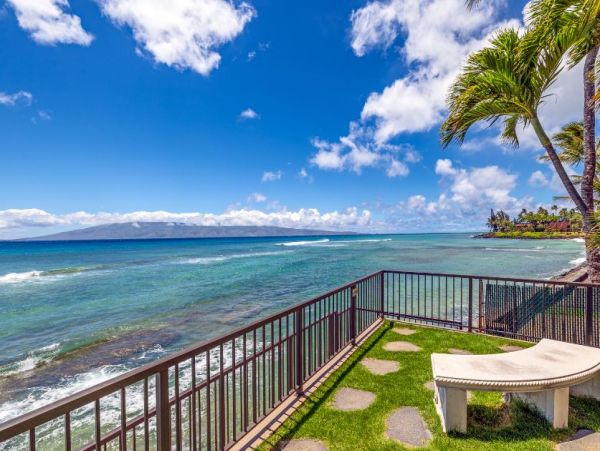 Ocean Views Kaanapali Vacation Condo One Bedroom