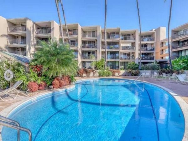 Ocean Views Kaanapali Vacation Condo One Bedroom