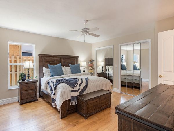 Naples Home 1029390