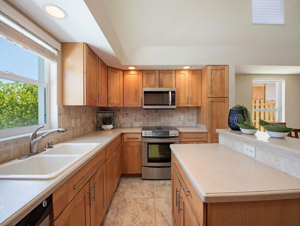 Naples Home 1029390