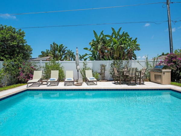 Naples Home 1029390
