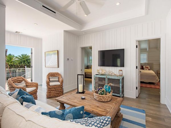 Naples Home 1029392