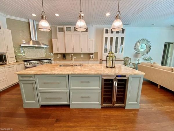 Naples Home 1029394