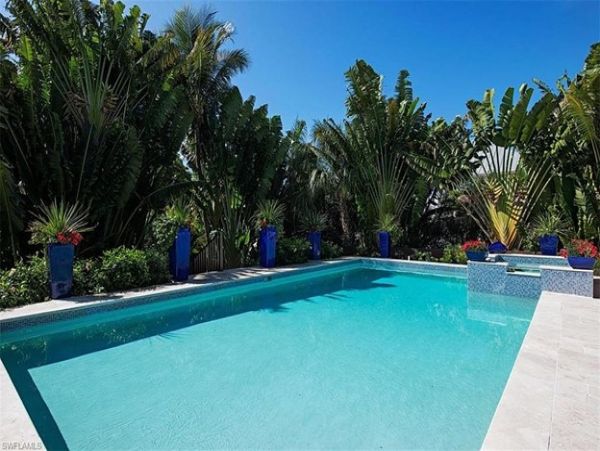 Naples Home 1029394