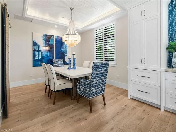 Naples Home 1029395