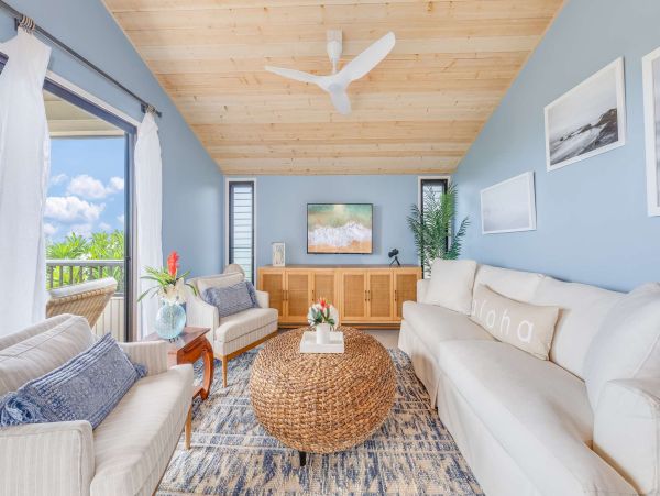 Escape to Paradise: Renovated 2BR/2BA Condo with Ocean Views in Wailea