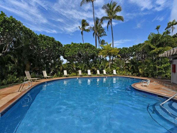 Escape to Paradise: Renovated 2BR/2BA Condo with Ocean Views in Wailea