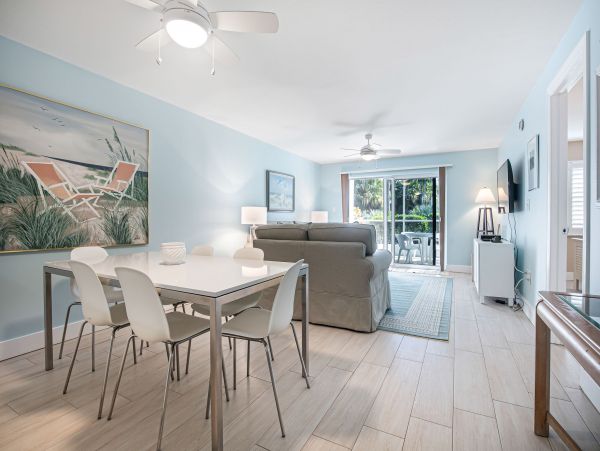 Completely Renovated Island Retreat with Pool and Gulf Views