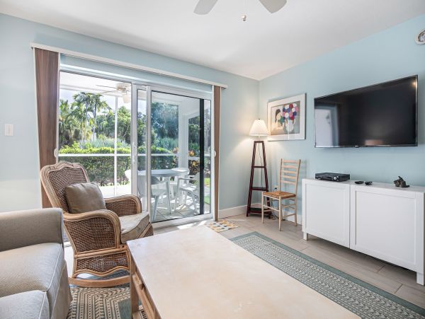 Completely Renovated Island Retreat with Pool and Gulf Views