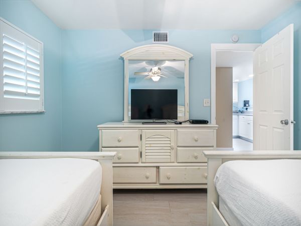 Completely Renovated Island Retreat with Pool and Gulf Views