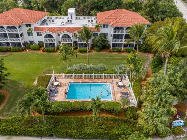 Completely Renovated Island Retreat with Pool and Gulf Views