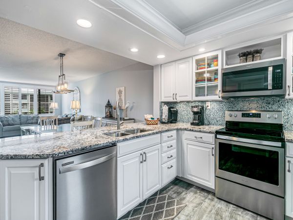 Sanibel Island Vacation Rental -  2 Bedroom Gulf Access Condo