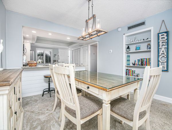 Sanibel Island Vacation Rental -  2 Bedroom Gulf Access Condo